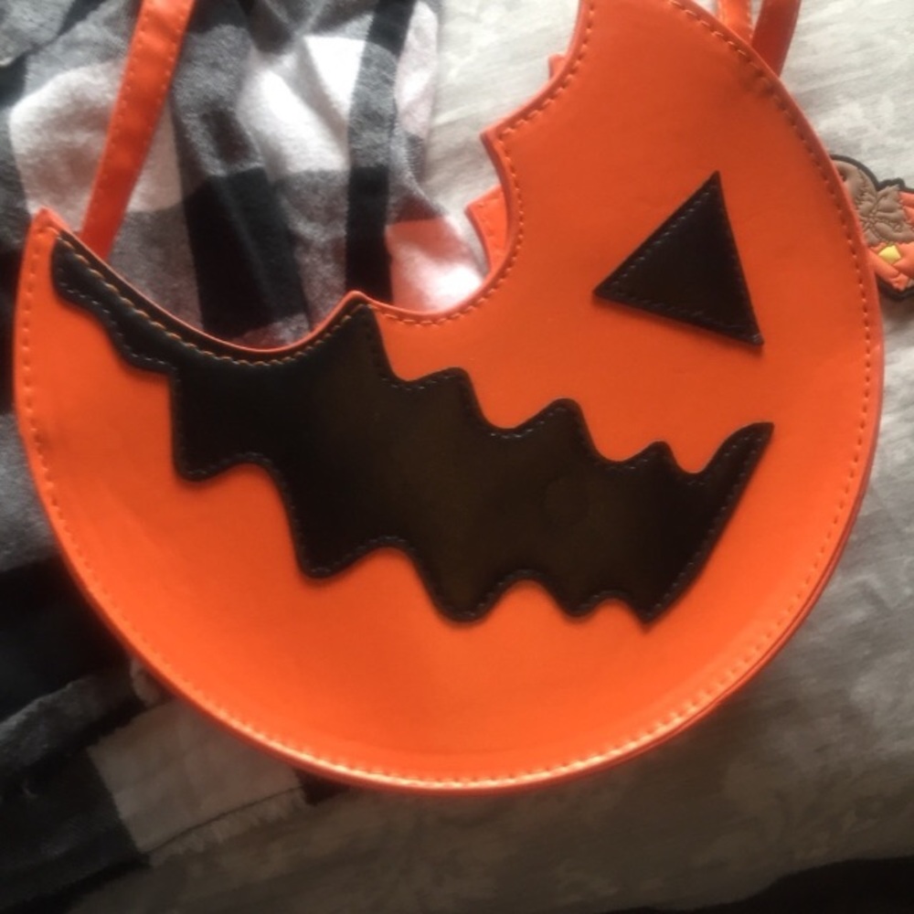 Trick or treat purse